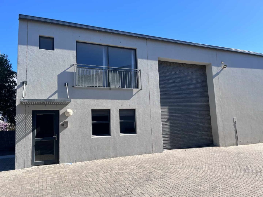 To Let commercial Property for Rent in Rivergate Western Cape
